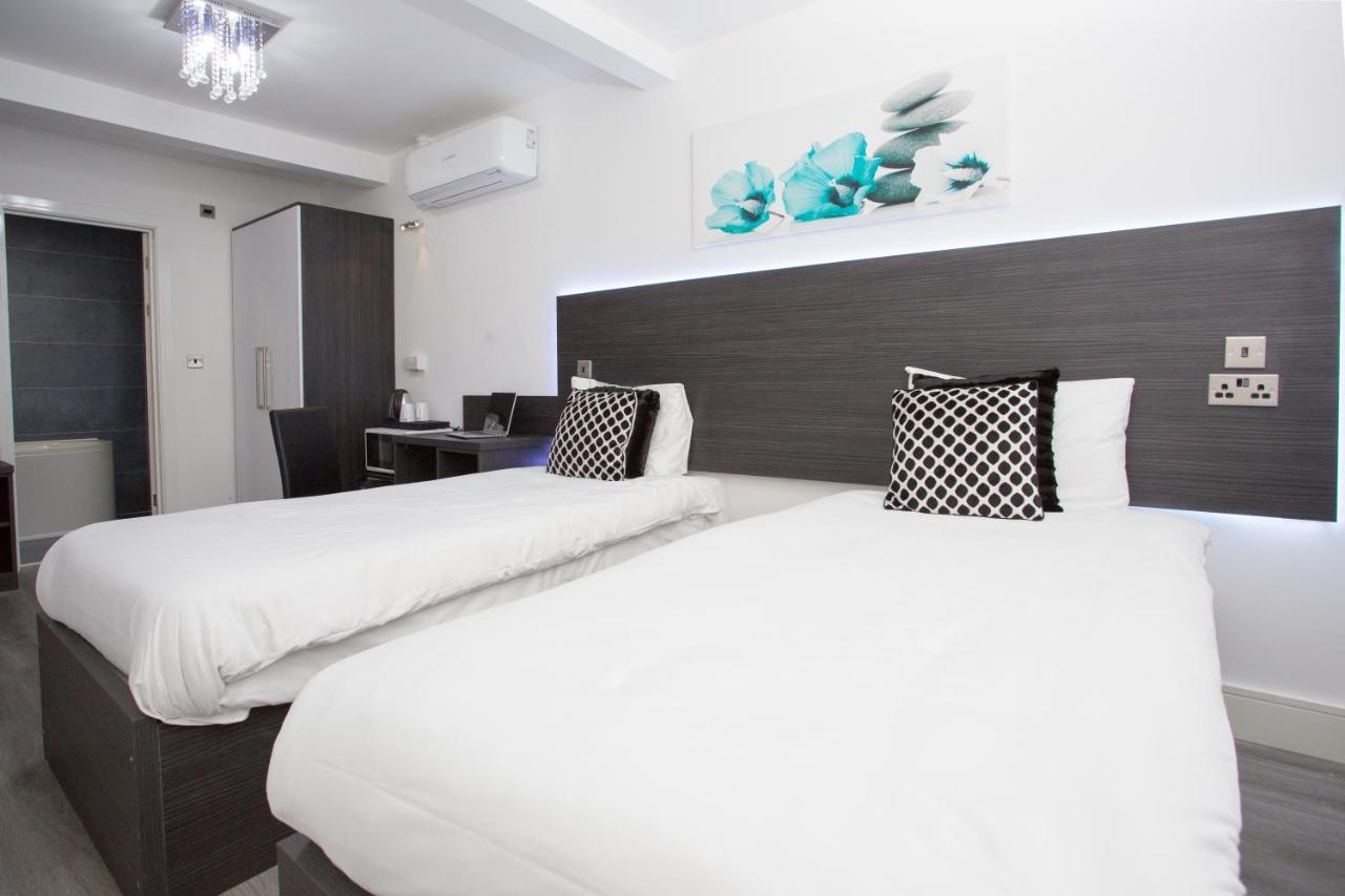 Legoland Heathrow Windsor Apartment Hotel Slough Esterno foto