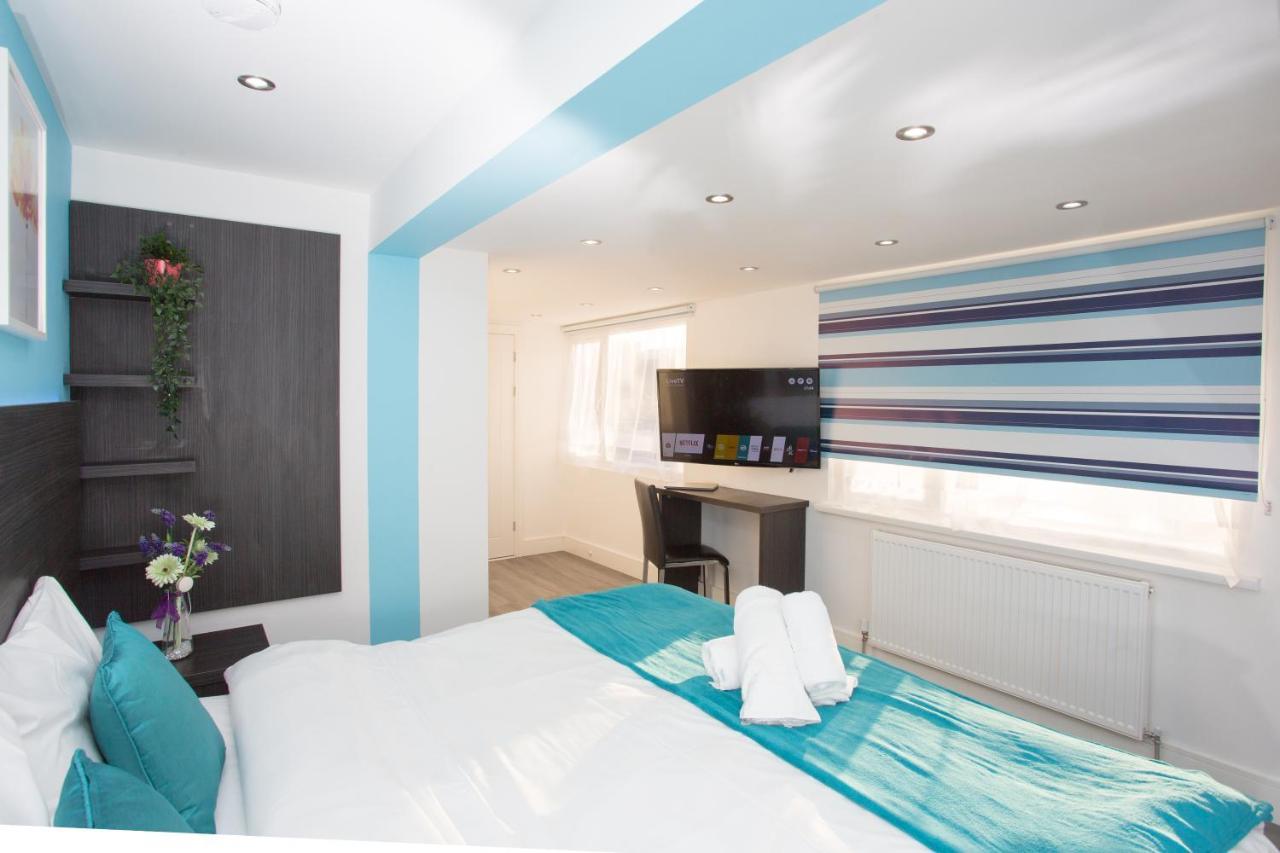 Legoland Heathrow Windsor Apartment Hotel Slough Esterno foto